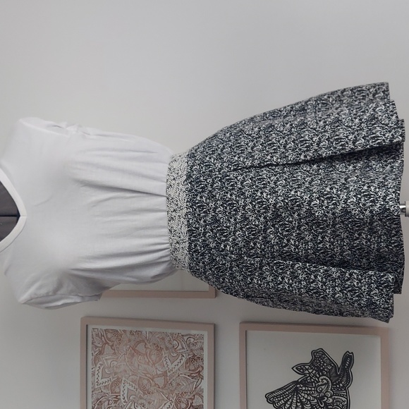 🆕NWT-BR black and white size 6P skirt - Picture 3 of 16